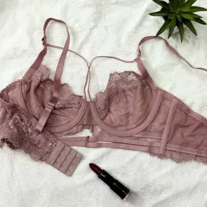 Wine Lace Elegance Set Lish Blish