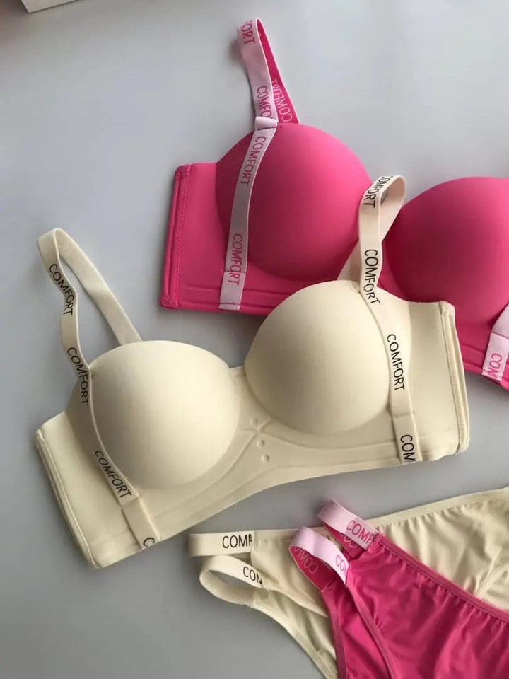Scarlet Comfort Set Lish Blish
