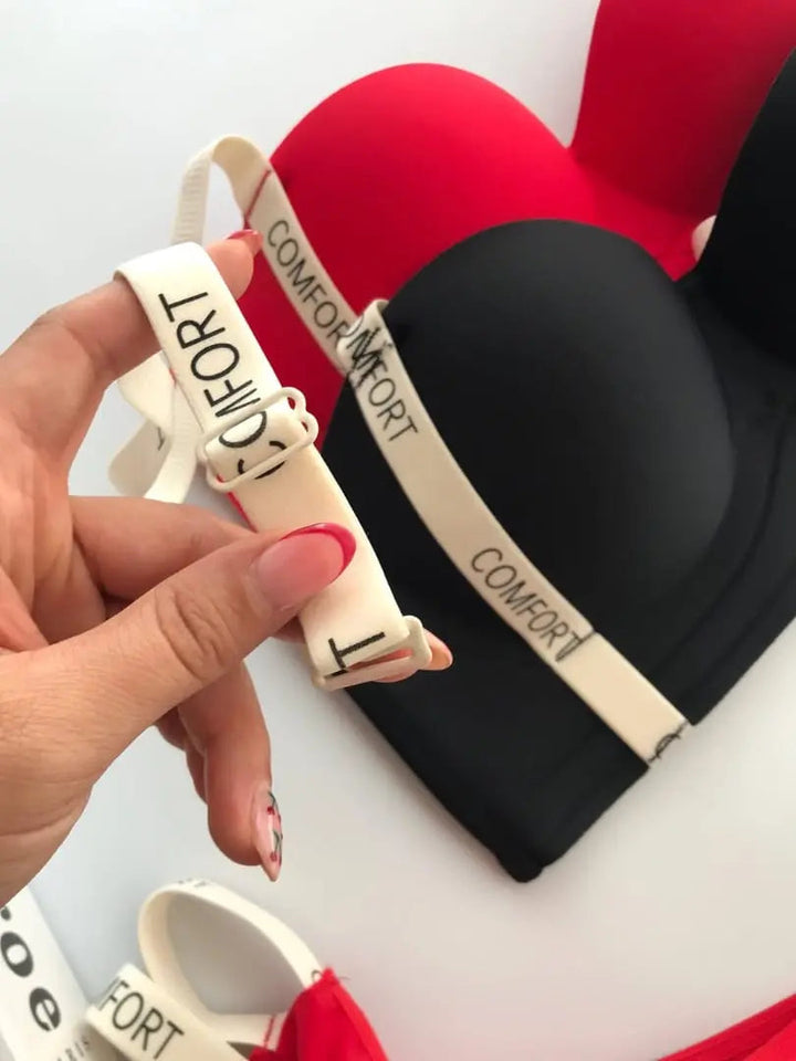 Scarlet Comfort Set Lish Blish